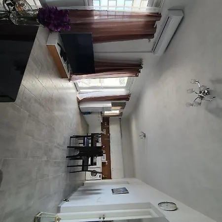 Santorini Grace Villa N01 * Foinikiá